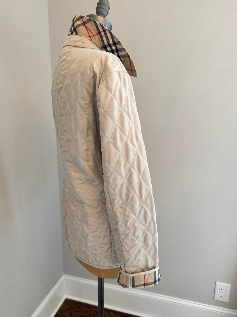 Burberry London Women's Diamond Quilted Jacket Ivory UK-XL/US12 - Picture 5 of 9
